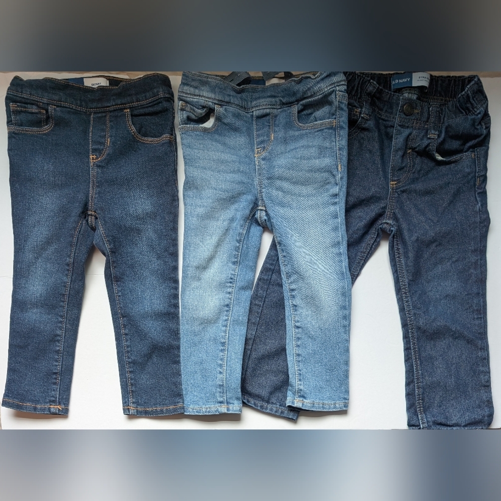 Old Navy Kids 2T Denim Jeans Lot Of 3 Peices, EUC